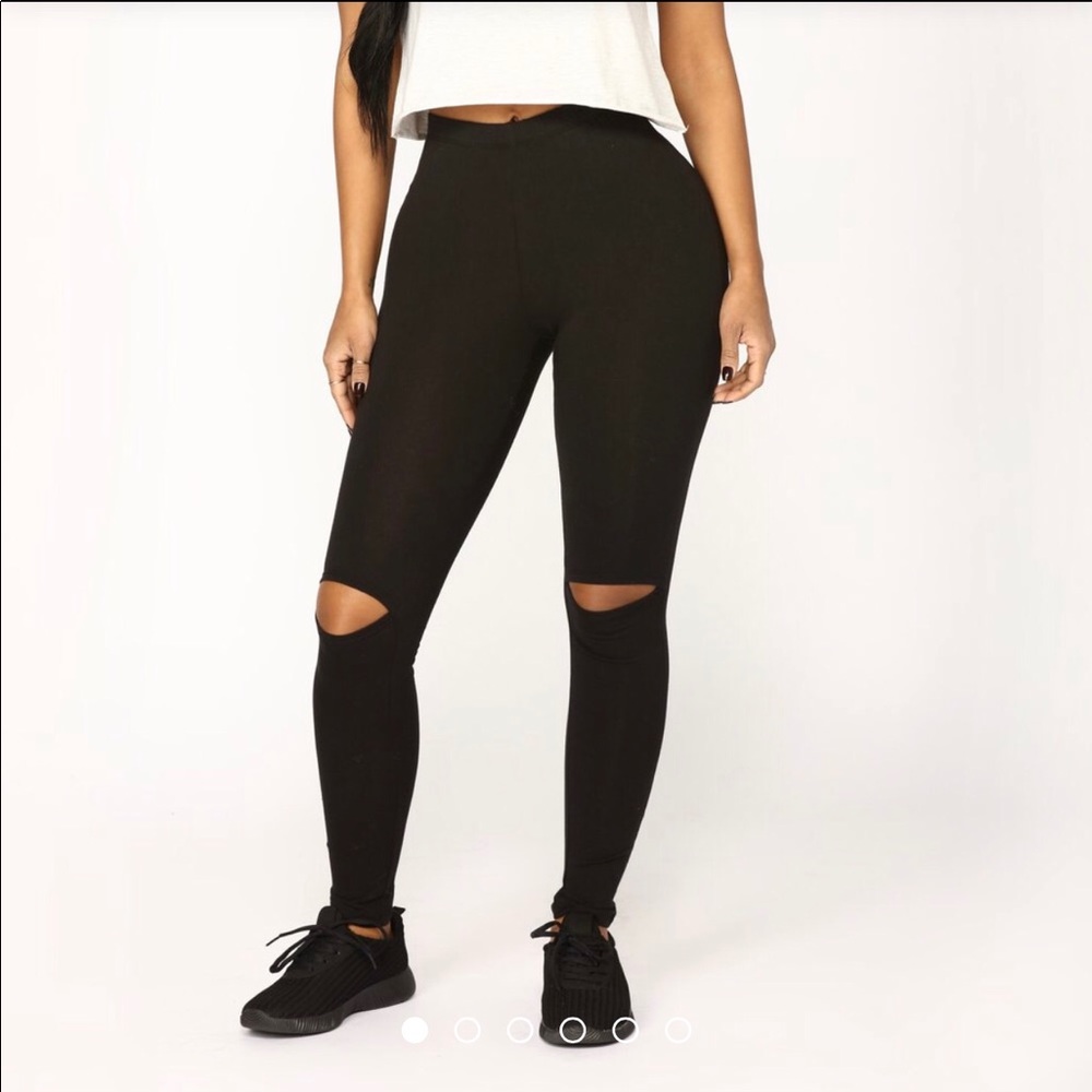 Fashion nova knee slit leggings S